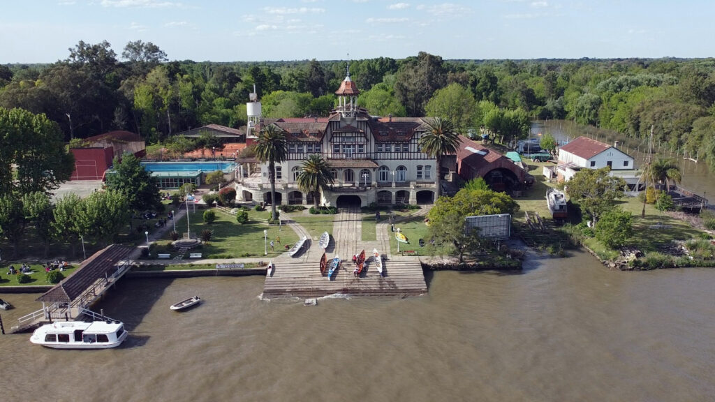 "Remar", de María Victoria Ferrari y Luciano Zdrojewski